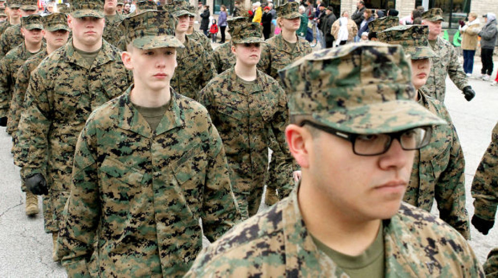111113-vets-parade22